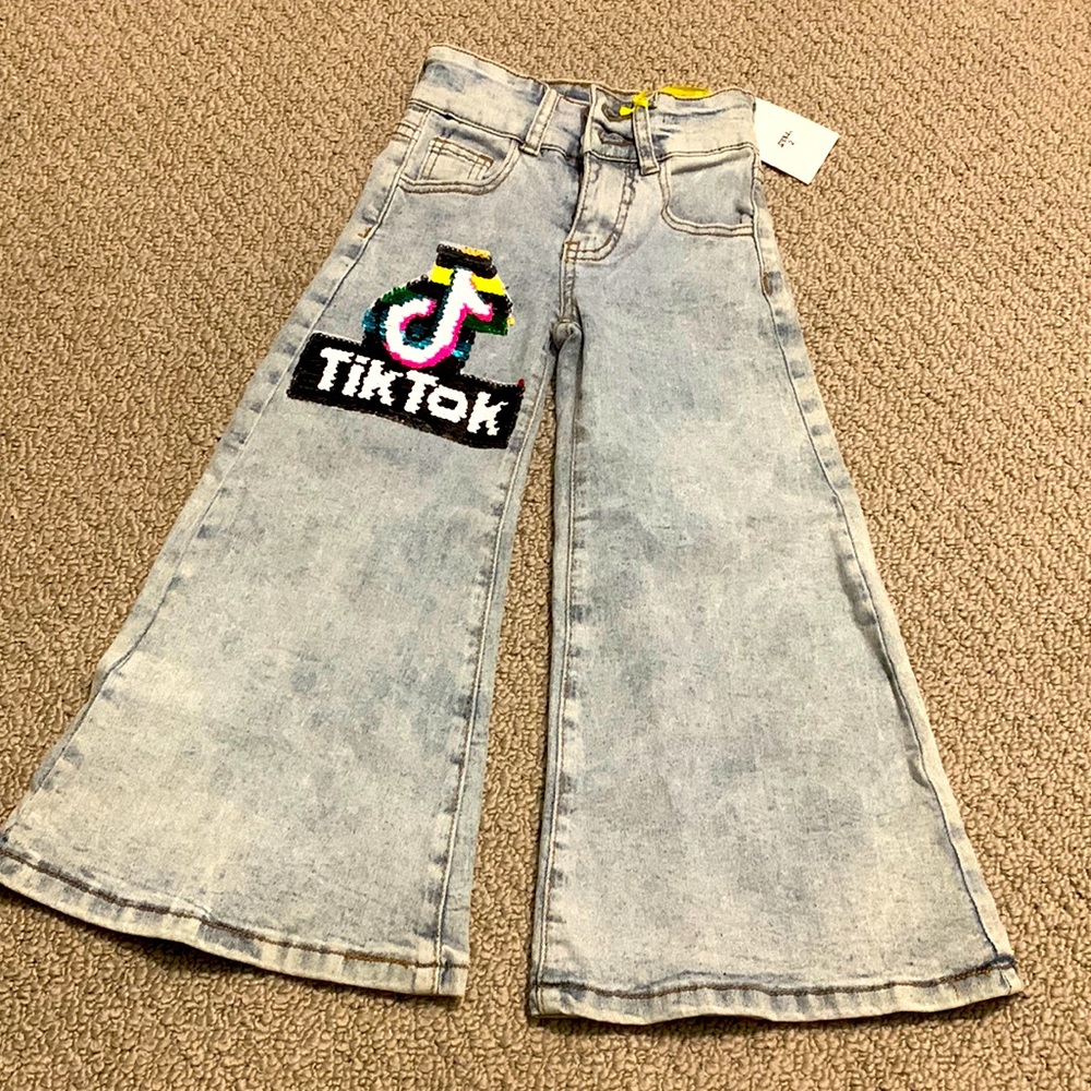 ACID WASHED TIKTOK JEANS FOR KIDS SIZE 2